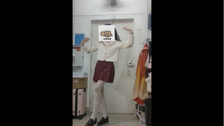 【Love Potion】Female college student tries out JK dance in the dormitory