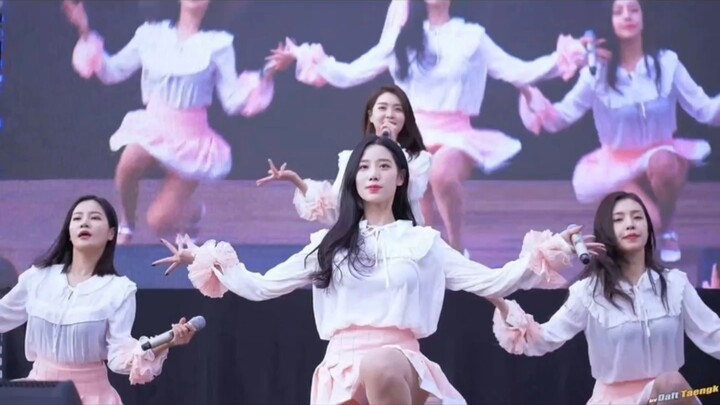 قال أحدهم إن البياض يشفّ عن السواد.