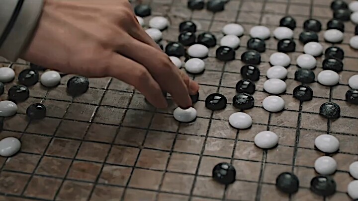 Không ổn rồi, tiểu hòa thượng đang gặp nguy hiểm