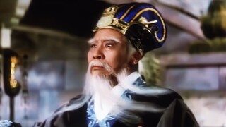 太惊艳了，在没有特效的年代，却拍出了这种风雨欲来的宏伟场面！