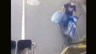 我一般不笑，除非我想笑