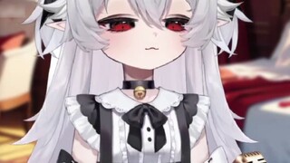[Carol Akuma] I put on four layers of padding but the clothes still fell off