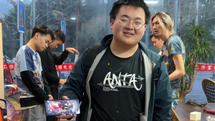 Welcome Athena to the Chinese server!