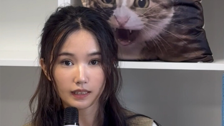 ประธานผู้น่ารักขนฟูแห่งวิทยาลัยแมวเด็ก ทั้งต้าว