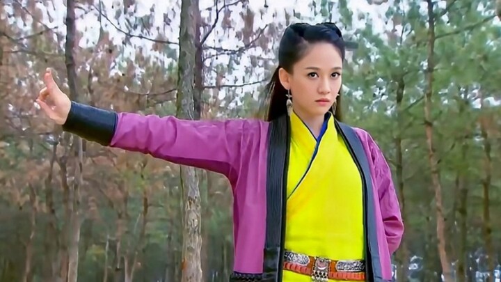 Back then, I was totally shipping this couple—Dongfang Bubai and Linghu Chong. Later, it really left