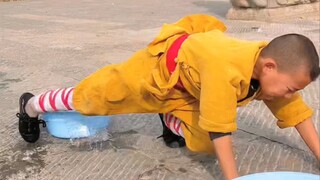 "Kungfu Ringan Mengapung di Atas Air" | Suatu hari nanti kita pasti bisa menerjang ombak, dengan lay