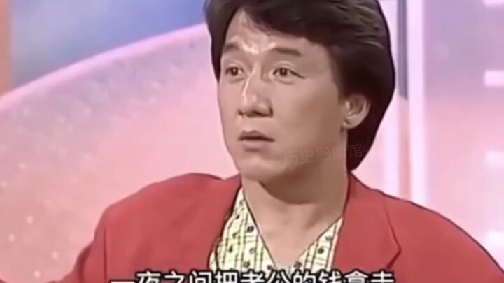 Jackie Chan talks about how he deals with gold diggers, which is very similar to the current social 