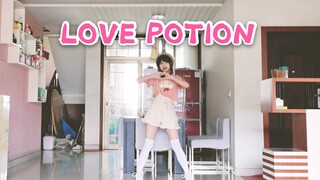 【Suizi】love potion! College students sneak in children's clothes and dance at home (bu shi)? ? ? Fil