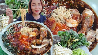 ซดก๋วยเตี๋ยวไก่มะระ น่องไก่ใหญ่ๆ พริกจิ้มกะปิ ผัดหลายๆ24/4/65