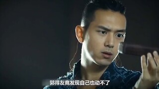 仅凭声音和眼睛，男人便可瞬间催眠数十人