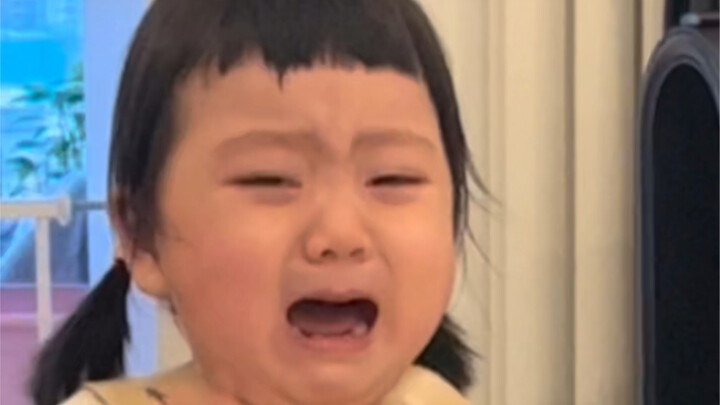 She dumps every little thing on Dad—time to teach her a lesson!