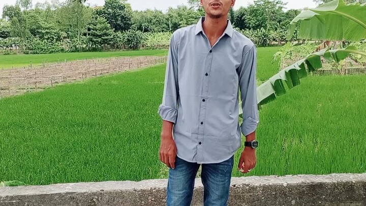 একটা কবিতায় পড়ে ছিলাম