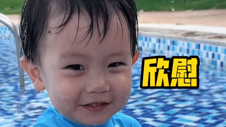 I stumbled upon a beach wedding and realized that happiness is contagious!