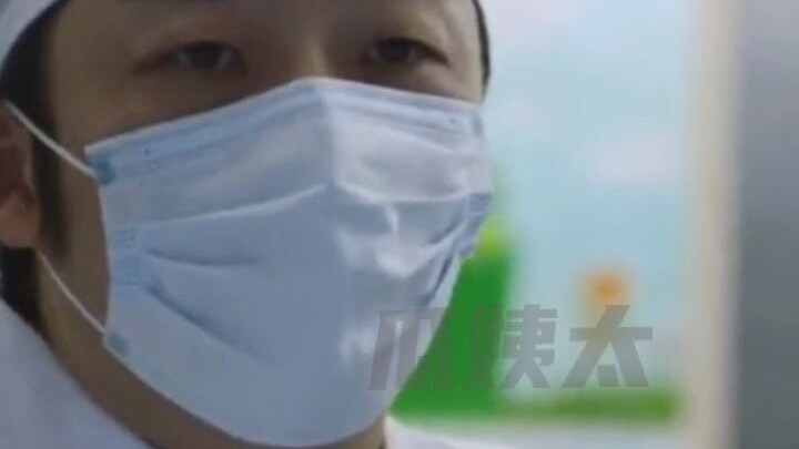 A bus driver in a foreign country transported 20 healthy people to a psychiatric hospital.