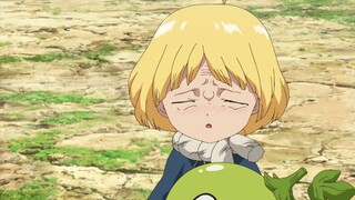 Who would believe that a cute girl turns into an old woman in seconds!
