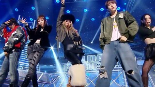 เวทีการแสดงเพลงเปิดตัว ONE MORE TIME ของ ALLDAY PROJECT ที่กลับมาอีกครั้ง