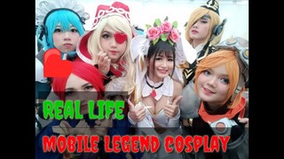 Cosplay MOBILE LEGEND mirip banget dengan aslinya.