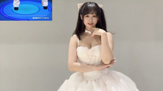 Fluffy, voluminous skirt, a cool summer tune, and full-on fancy dance moves!