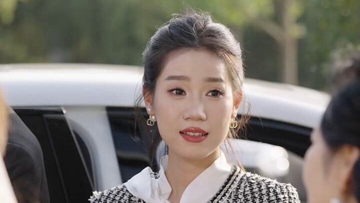 Ngày cưới của em trai, nhà cô dâu lại còn ngồi xuống “đàm phán” tăng tiền sính lễ?!