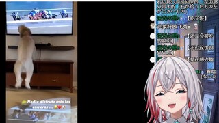 日本天然小姐姐看《狗：有劲使不上阿》：可爱
