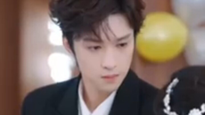 two office girl  reborn as a rich villainesses