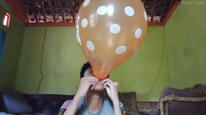 Tiup Balon Sampai Meledak