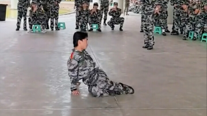 Nghi vấn thách đấu toàn bộ trai thẳng trong trường