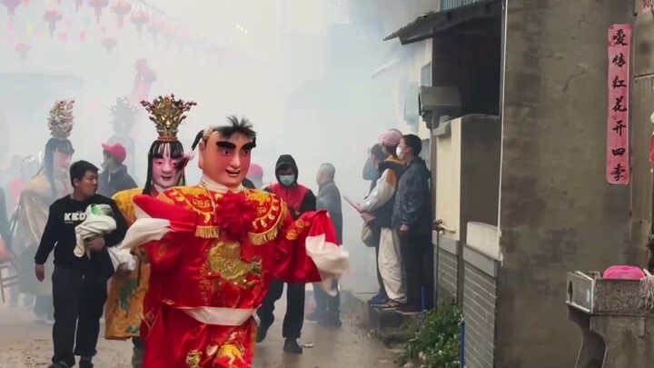 Wisata "Menyambut Dewa" di Fujian wajib kamu datangi sekali seumur hidup!