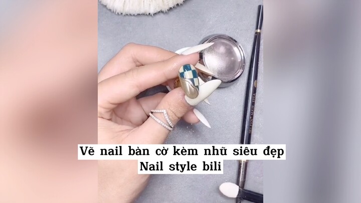 Vẽ nail bàn cờ kèm nhũ siêu đẹp