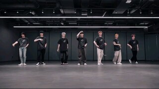 Đừng đẹp trai quá Lạc Vân Mẫn! KKKK