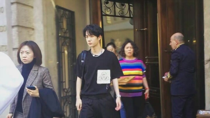 [For Wang Yibo fans] Come and see just how stunning his unedited, real-life photos are!!! I’m speech
