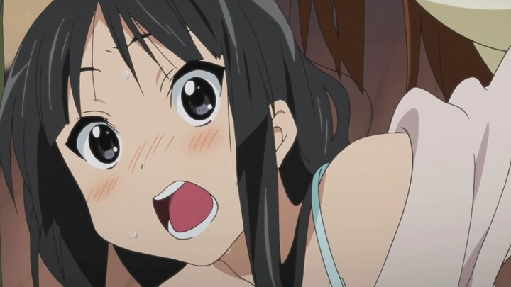 Mio-chan, bạn không muốn là người duy nhất không thể mua được Yoshita đâu!