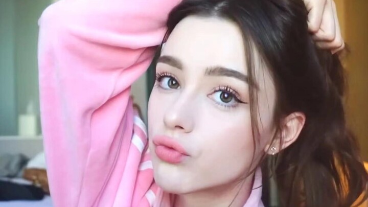 Setelah gadis Rusia menguasai tata rias ala gadis Jepang…【Dasha Taran】