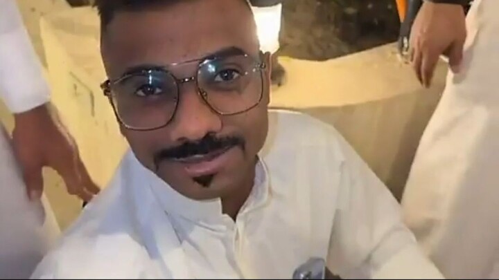 هوا زميل فعلاً 🤣