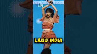 Muthe: Makanya jangan dengerin lagu India doang 🤣 #jkt48 #muthejkt48 #fionyjkt48 #marshajkt48