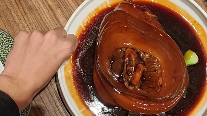 Khi xem video của Cheng Fei mà bạn nghĩ rằng mình cũng làm được...