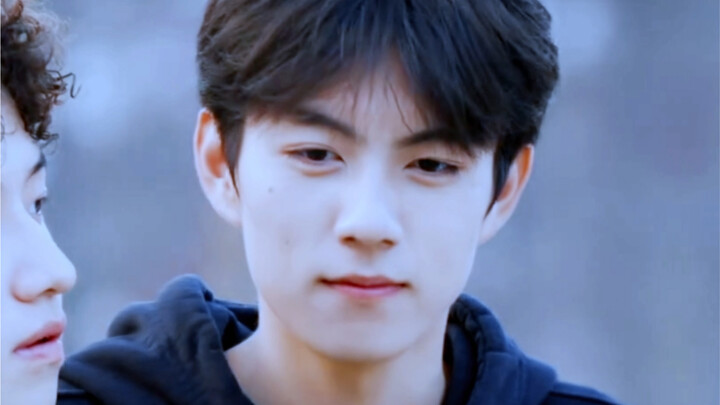 ใครจะไปปฏิเสธหนุ่มหล่อที่ทั้งยกปุ๋ย ทำนา ขับรถเกี่ยวข้าวและรถสามล้อ แถมยังเชื่อมเหล็กได้ด้วยล่ะ [มาท