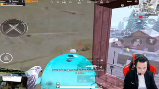 PUBG Mobile - Sức mạnh hủy diệt của khẩu Uzi khi rơi vào tay Top 1 sever Châu Á _ 1 cân 4 bằng Uzi