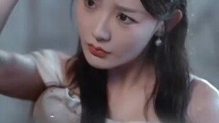 dulu aku dihina dan sekarang mereka takut menatapku