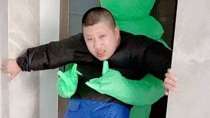 معلومات غريبة من الأخ هـو: عندما أصبحت شرق باي شيئًا من الماضي، ما هي إلا مواهب تافهة!