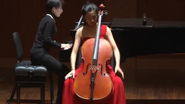 "Zigeunerweisen" was covered by a woman with cello