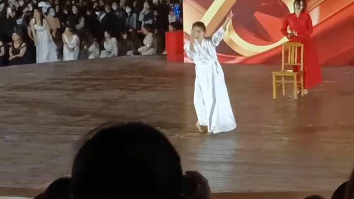 Tianjin University of Science and Technology Campus Culture and Art Festival, one of the programs is