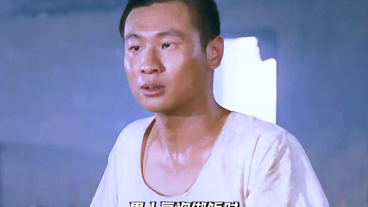 No wonder he’s been featured in the Beijing Film Academy’s textbooks—Zhang Shi’s acting is truly sup