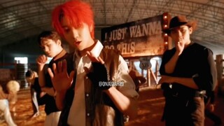 Hot - SEVENTEEN💚💛💚