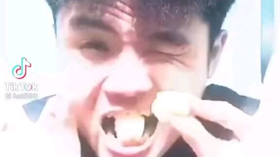 có j hay trên tóp tóp