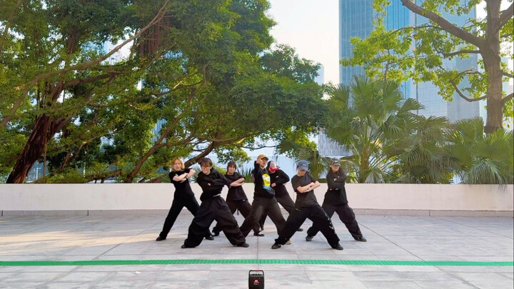 ظهر الرقصة الأكثر صعوبة في التنسيق ضمن كي بوب!