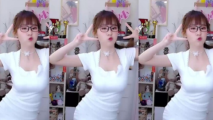 Zhou Shuyi and the second channel performed a middle-aged and elderly dance. 610 was targeted by the