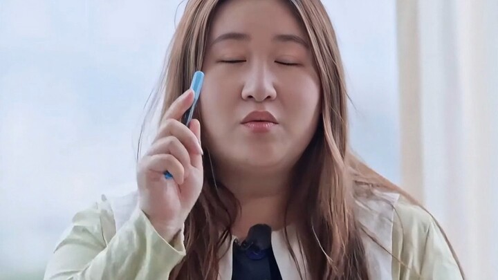 Việc ship CP thì tháng nào chúng tôi cũng nghiêm túc