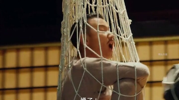 Dasha: Aku mendapat uang dari mengelola akademi militer "Dongdian", kau malah memperlakukanku sepert