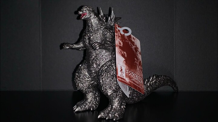 Bandai Movie Monster Series Metallic Godzilla Minus One Figure Unboxing and Review